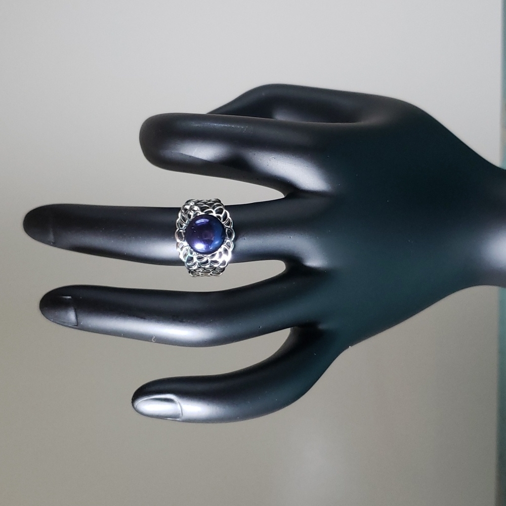 Beautiful Sterling Silver 925 Ring With Large Black Freshwater pearl, adjustable